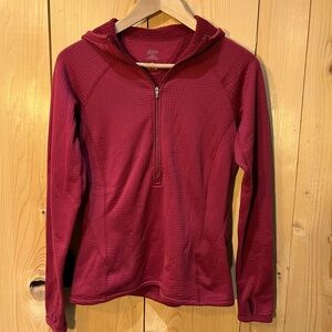 MEC Women's Red Sweater